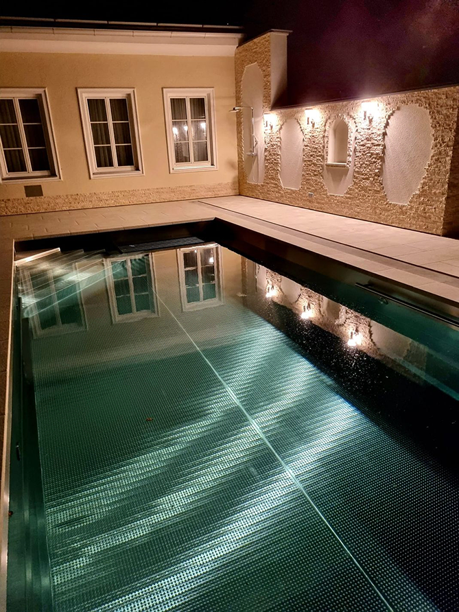 Schwimmbeckenbau